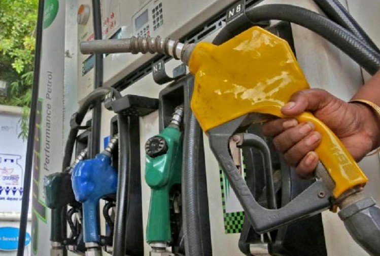 Pune : Petrol, Diesel : पेट्रोल – डीझेल ची दरवाढ थांबण्याचे नाव घेईना 