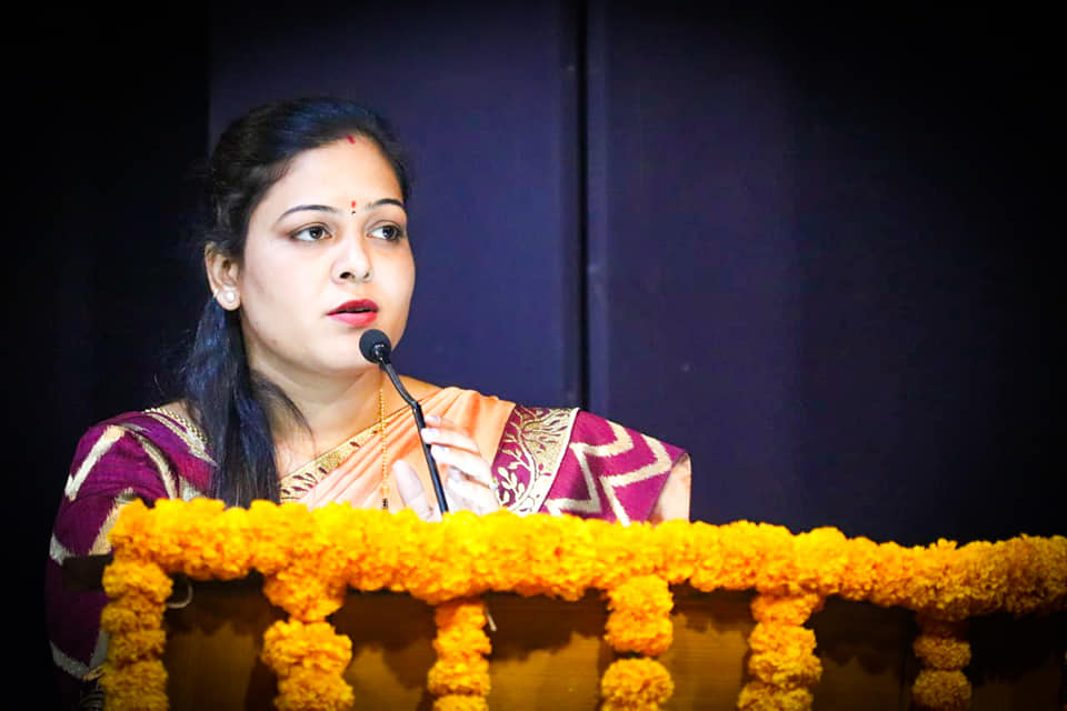 PMC Schools : Rupali Dhadve : महापालिकेचे 10 वी चे विद्यार्थी करणार “आयडियल स्टडी”!  : ऍप खरेदी करण्याचा प्रस्ताव 