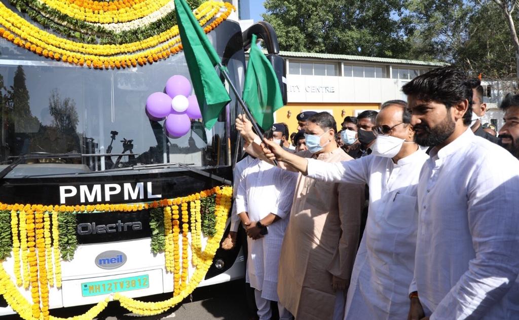 E Bus : PMPML : पीएमपीएमएलच्या ‘ई-बस’ ने गाठला अडीच कोटी किमी धावेचा टप्पा : सिंहगड ई-बस सेवेचा शुभारंभ