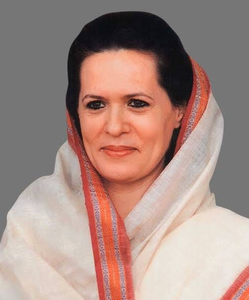 Sonia Gandhi’s birthday |  सोनियाजी गांधी यांच्या वाढदिवसानिमित्त सेवा, त्याग, कर्तव्य सप्ताह २०२२ | ‘एक पाऊल विश्वासाचे ‘ उपक्रमाने २ डिसेंबर रोजी प्रारंभ