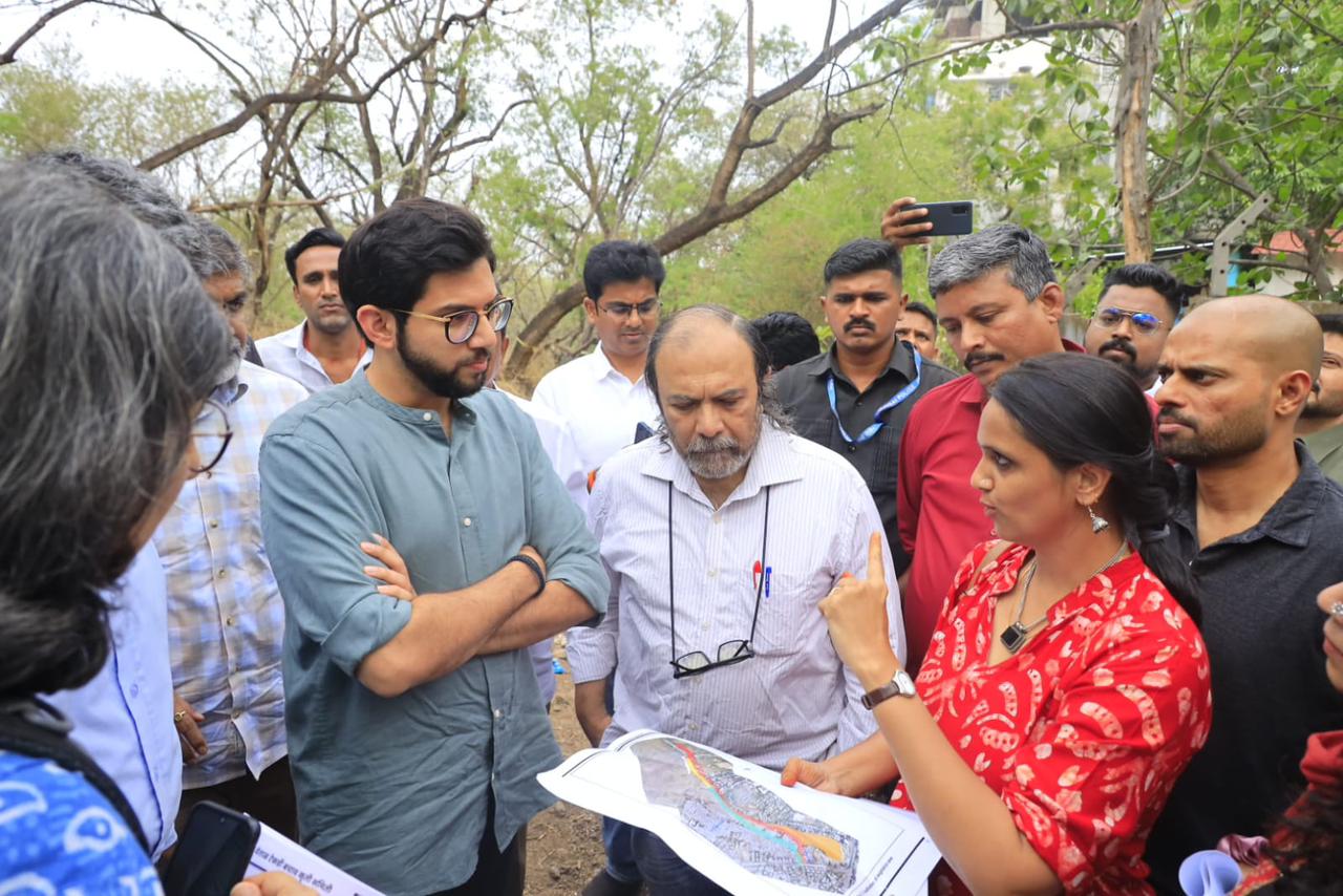 Aditya Thackeray visited Vetal Tekadi | वेताळ टेकडीचा बळी देण्याचा पुणे महापालिकेचा घाट    | आदित्य ठाकरे यांचा आरोप 