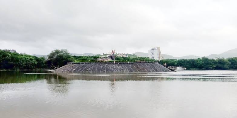 Katraj Lake | PMC Pune | कात्रज तलावाची पाणी साठवण क्षमता 1 कोटी लिटरने  वाढली
