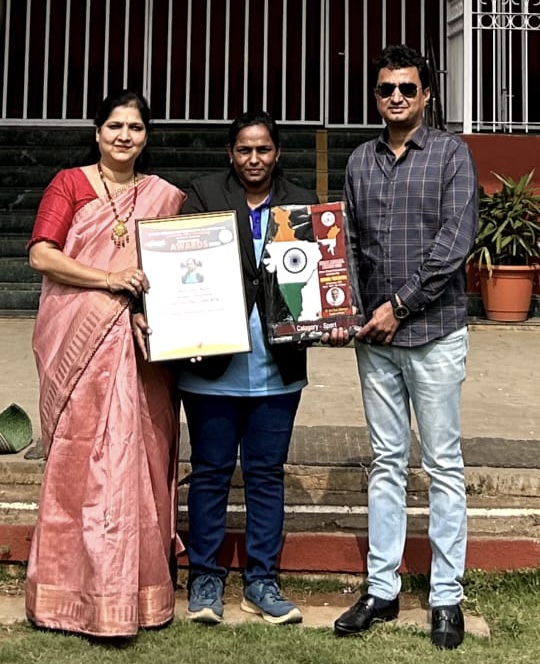 Chhatrapati Sambhaji Maharaj National Award | मनीषा पाटील यांना छत्रपती संभाजी महाराज राष्ट्रीय पुरस्कार
