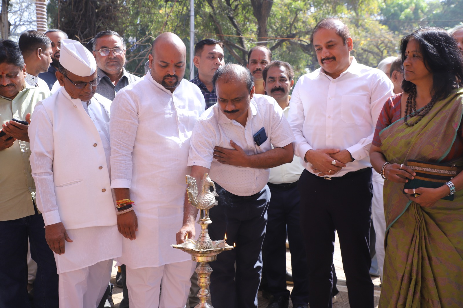 Pune Municipal Corporation’s 42nd Fruits, Flowers and Vegetables Exhibition inaugurated by PMC Commissioner Vikram Kumar!